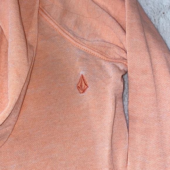 Volcom hoodie - Picture 6 of 7